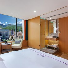 雪山之恋民宿