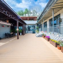 小巷人家·时光烟火民宿(特克斯八卦城店)
