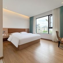 蒙自兰朵酒店(文萃路红河州政府店)