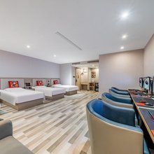 创电竞智慧酒店(杭州下沙天街旗舰店)