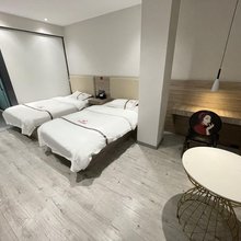 贝壳酒店(利辛人民医院创业路店)