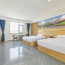 昌聚阁民宿(伊宁市火车站机场店)
