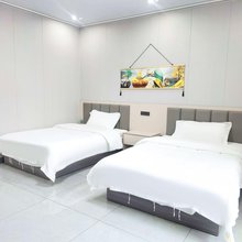 七叶民宿(巩留湿地公园店)