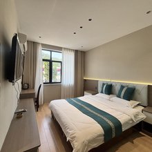鲁山锦龙轻旅酒店(尧山大峡谷漂流店)