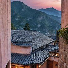 寒山·沐雪|VERDANT·MOONFALL·徽州古村晒秋别院(篁岭景区店)