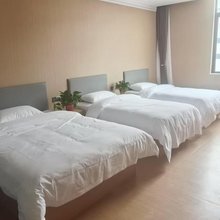 佳洲商务宾馆(郭店协和学院店)