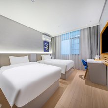 7天酒店(襄阳站中原路店)