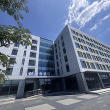 缦舍酒店(锦州北站辽宁工业大学店)