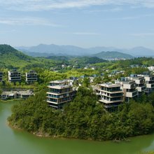 安吉半岛竹山艺墅