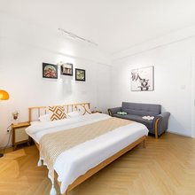 威海龙海国际公寓(高铁站韩乐坊店)
