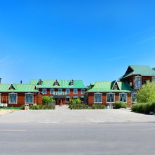 额尔古纳蒙渊格度假村
