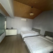 漫山良居