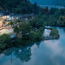 川湖民宿
