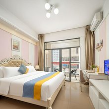 惠州思想家精品公寓(大亚湾世纪城广场店)
