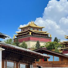 岩庐●图书馆｜YANLU▪LIBRARY 富氧供暖民宿(独克宗古城北门店)