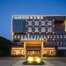 郑州河南工业大学莲花街美仑酒店