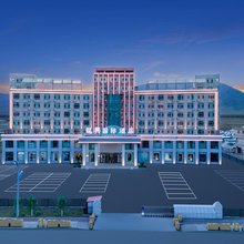 巴音布鲁克龙兴国际大酒店