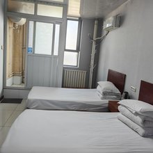 奎屯坤龙商务旅馆