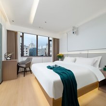 乐宿·苏禧酒店(滕王阁万寿宫地铁站店)