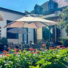 椿野·SpringLodge民宿(特克斯八卦城店)