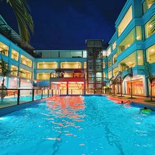 喜宝酒店(南伞口岸国门广场店)