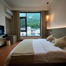临溪雅阁·雾氧山居|Timber美宿(石台牯牛降景区店)