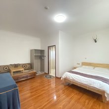 拉萨一路吉祥机车主题民宿(万达店)
