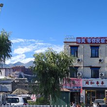 拉萨等风等你民宿(布达拉宫店)