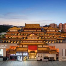 铂顿元世纪酒店(中山大涌红博城景区店)