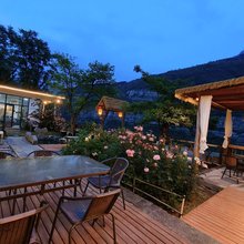 壶关隐雲山舍