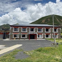 道孚萨日民宿(墨石公园景区店)