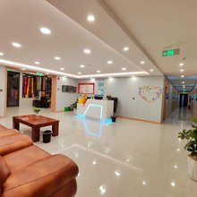 芮桐民宿(俄罗斯风情步行街店)
