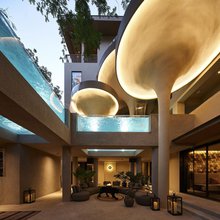 隅野UOYENHOTEL(告庄西双景星光夜市店)