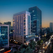 汉庭优佳酒店(郑州花园路国贸中心店)