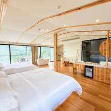 肇兴半山小筑民宿(堂安侗寨店)