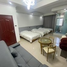 鸿辉宾馆(昭通大山包景区店)