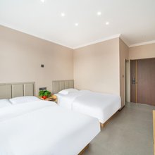 悦庭楠舍·Purelife民宿(乌兰布统景区店)