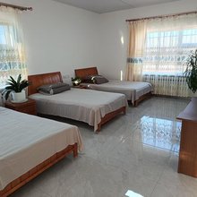 汽车城宾馆