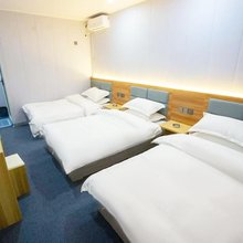 城际民宿(开封府火车站店)