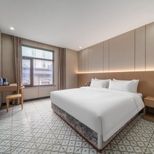 回禾酒店(温州五马街马鞍池路店)