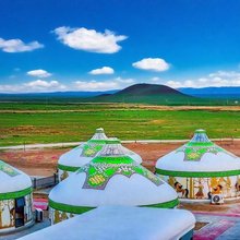 塞北火山民宿(乌兰哈达火车站店)