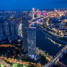 星辰高空江景民宿(重庆观音桥北滨一路店)