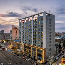 万事达国际酒店(孝感高铁东站店)