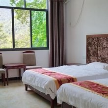 双洞冯家山庄