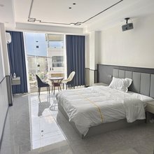 雷波望月居轻居酒店
