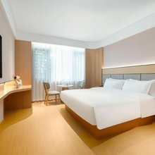 艺龙海雅酒店(曲江南华寺店)