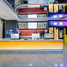 酷酷电竞酒店(昆明火车站店)
