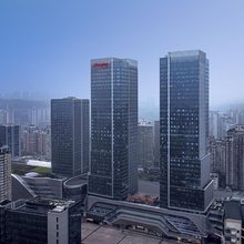 重庆沙坪坝站三峡广场希尔顿欢朋酒店