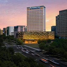 天港禧悦酒店(宁波火车站栎社国际机场店)