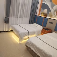 乐佳民宿(广州动物园沙河地铁站店)